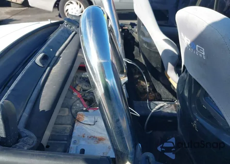 1991 Mazda Mx-5 Miata z USA, uszkodzony, nr VIN JM1NA3510M0209265